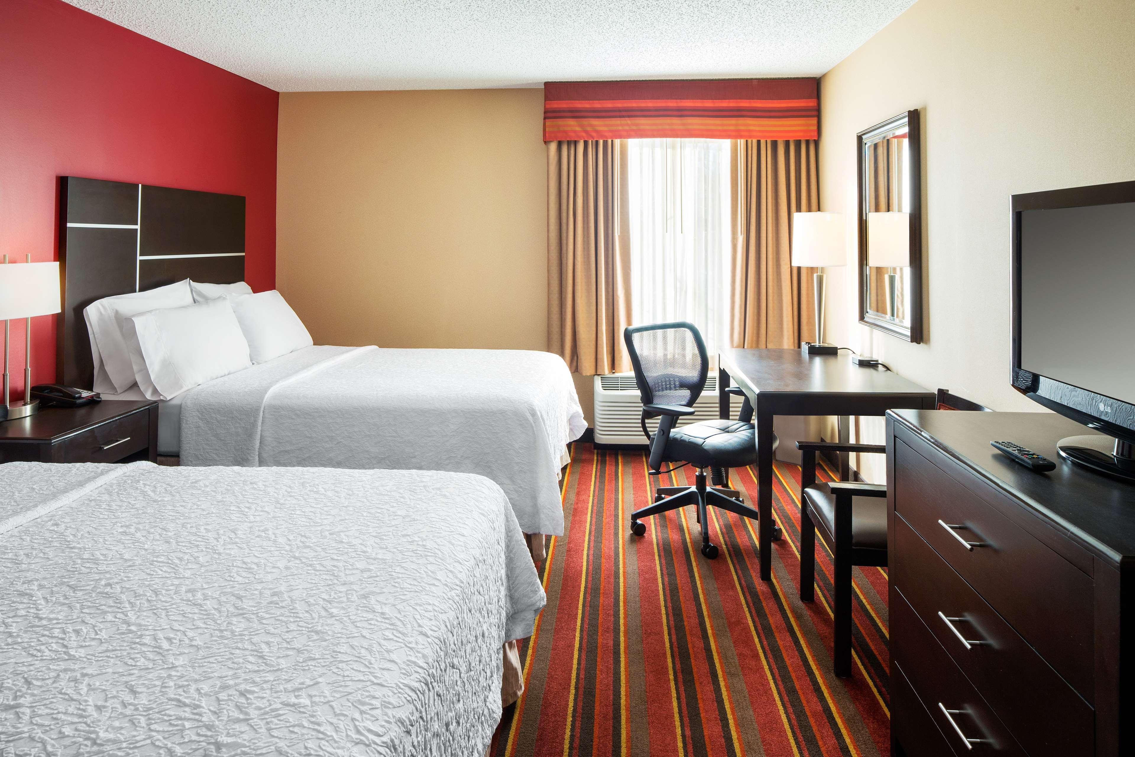 Hampton Inn Loveland Kültér fotó